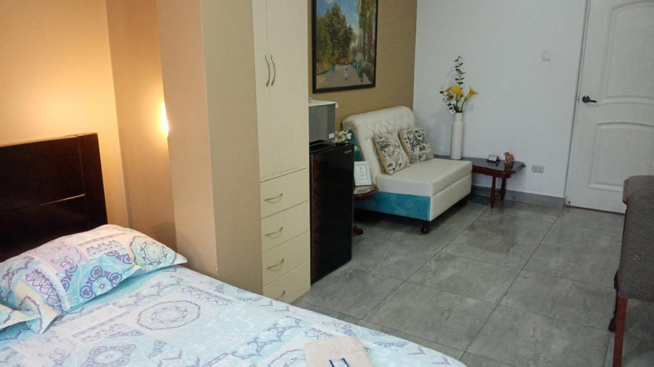 Strenua - Las Quintanas Hostel Τρουχίλο Εξωτερικό φωτογραφία