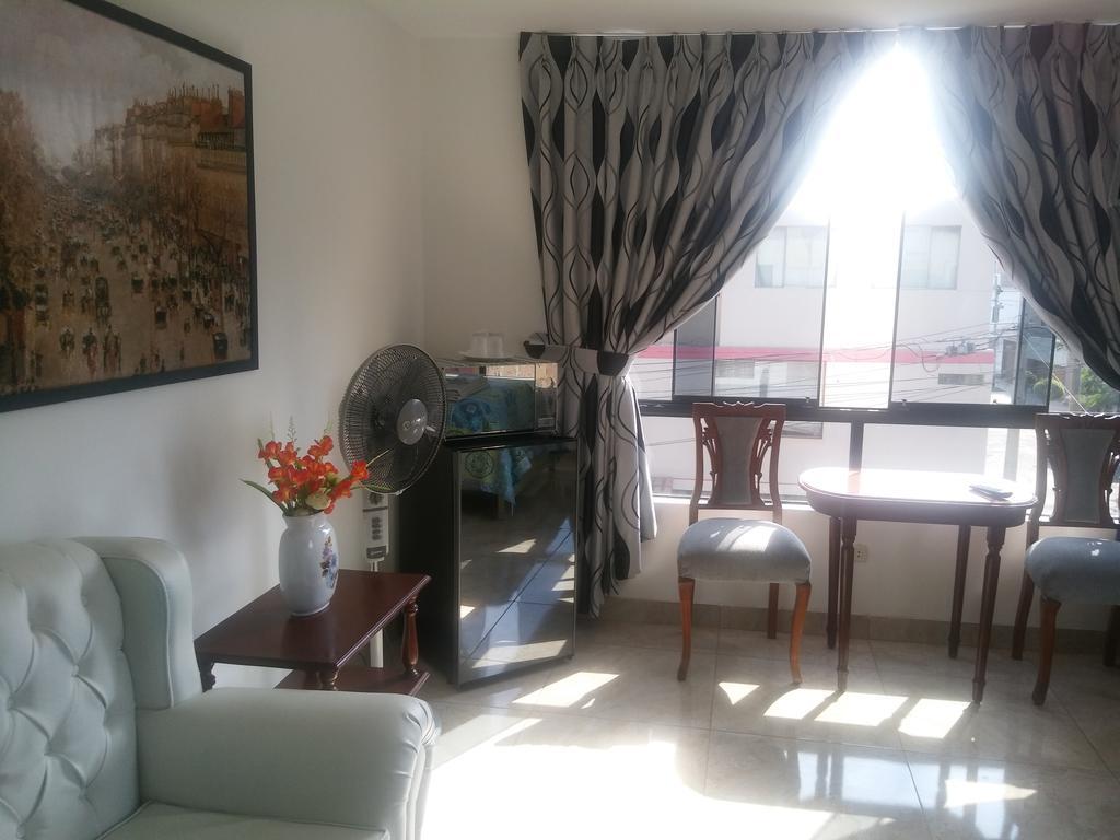 Strenua - Las Quintanas Hostel Τρουχίλο Εξωτερικό φωτογραφία